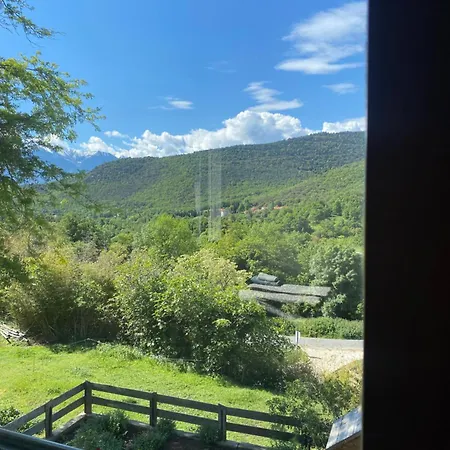 Mas Lluganas 3* Mosset